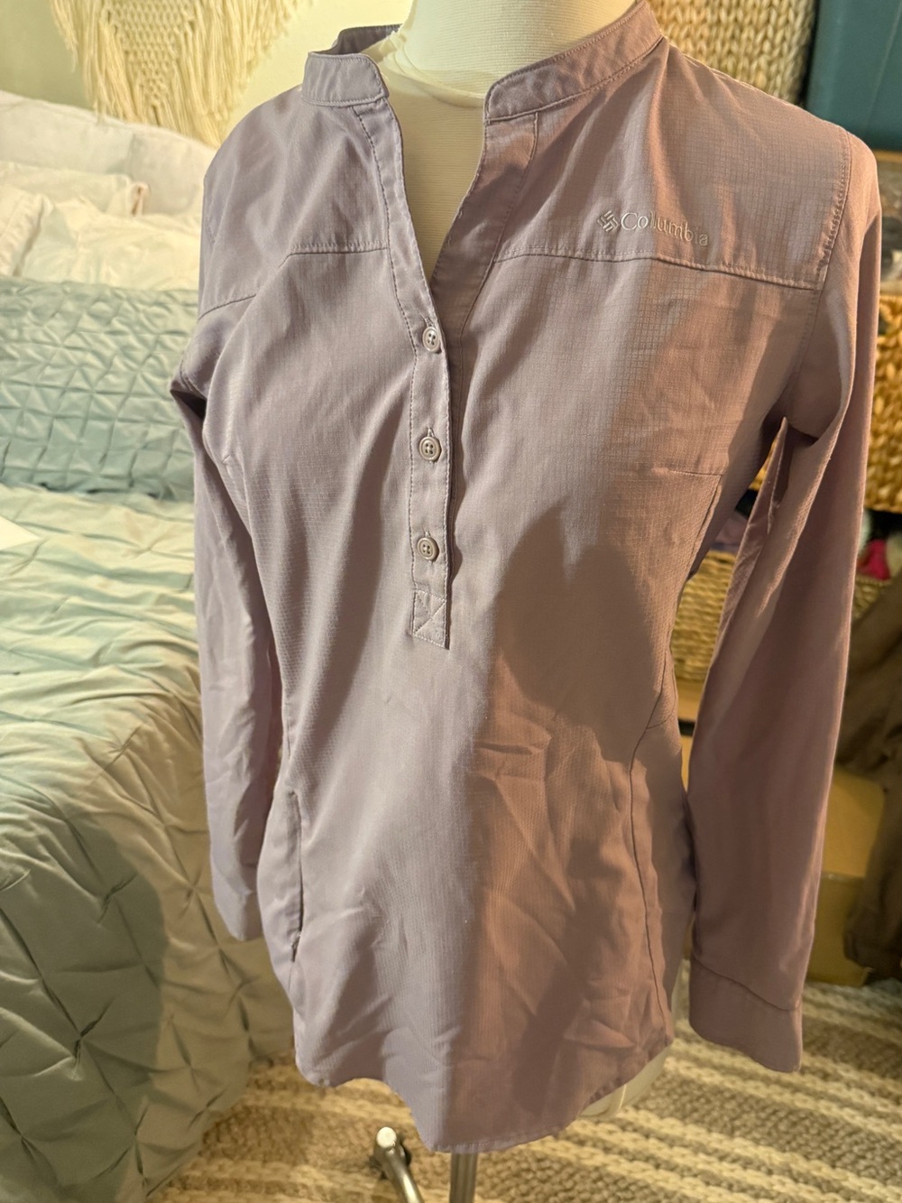 Columbia Omni shade long sleeve shirt purple Lavender Henley Pullover sz sm